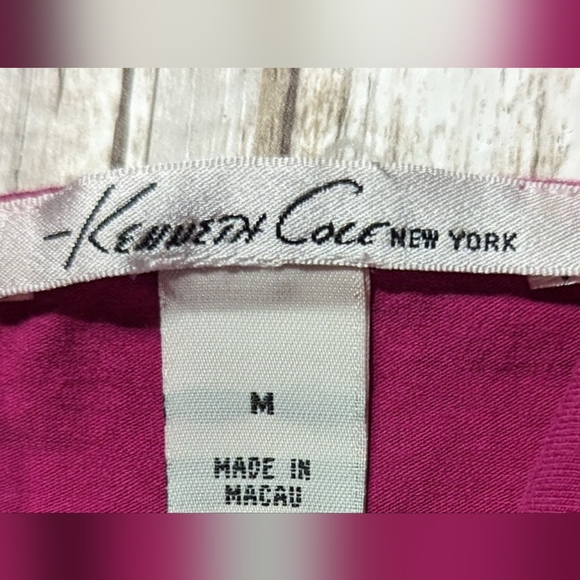 Kenneth Cole new York size medium. Purple plum color. Front knot tie tank top - Picture 4 of 5